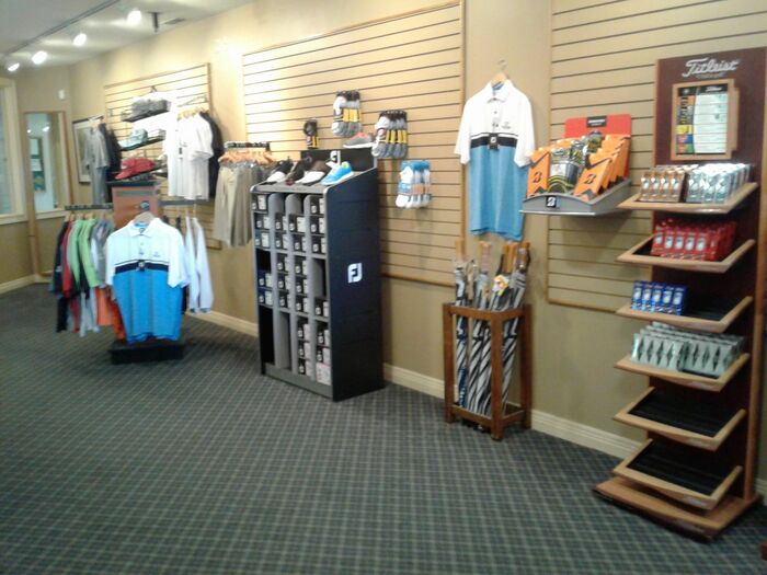 Interior shot of the pro shop at Delaware Golf Club